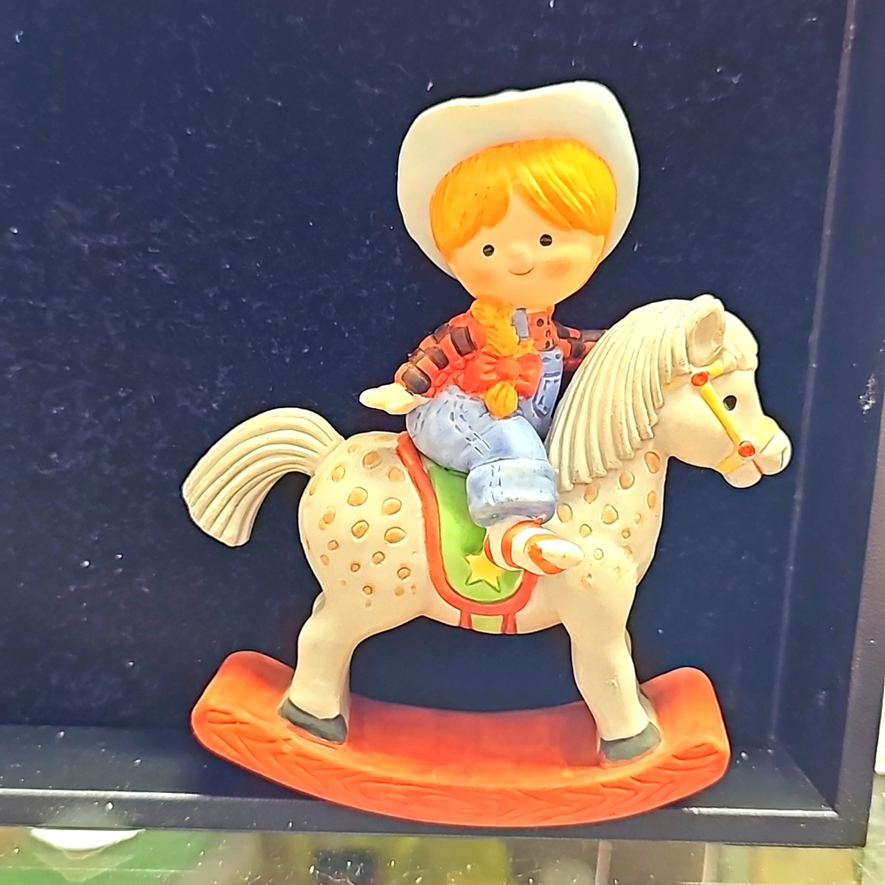 Cowgirl porcelain